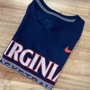 EUC Mens Nike University of Virginia Basketball‎ DriFit T-shirt- M